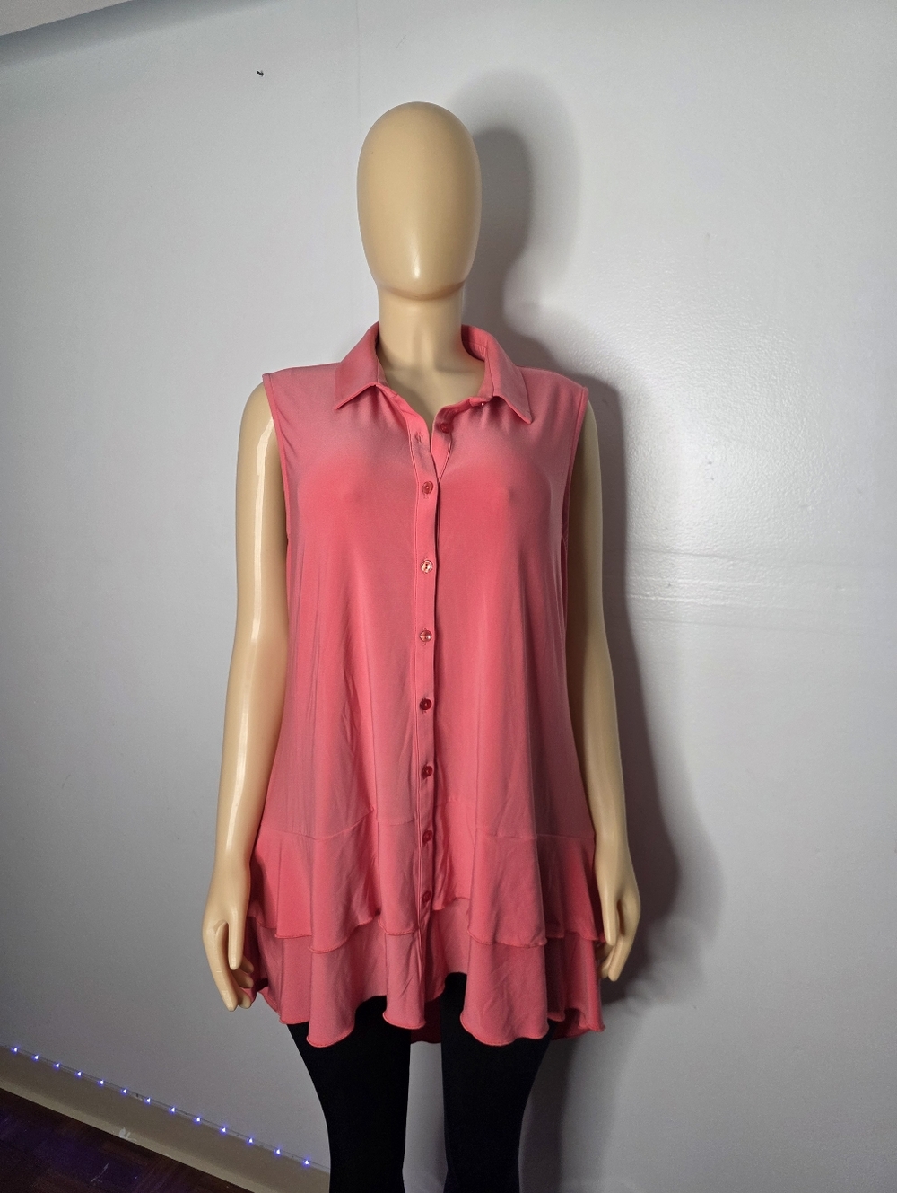 Nina Leonard Coral Pink Sleeveless Button-Front Ruffle Hem Top B Size US/1X